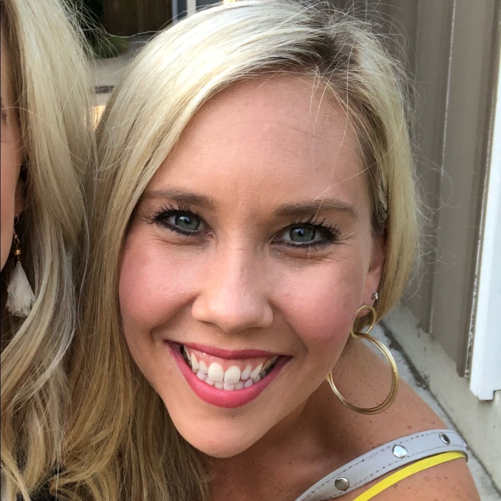 Meet your Posher, Tori